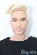 Barbie/Signature Looks Ken Doll#5 S-24-12-29-162-GN-ZS