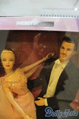 【新宿マルイアネックス店 店頭販売商品】マテルバービー/Barbie Collectibles Barbie and Ken in The Waltz 2100150000005534-ZM