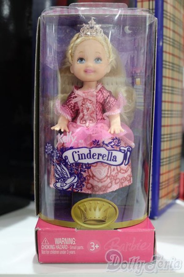 画像2: 【新宿マルイアネックス店 店頭販売商品】マテルバービー/Sparkle Princess Fairytale Kelly as Cinderella 2100150000005503-ZM (2)