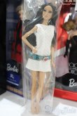 画像2: 【新宿マルイアネックス店 店頭販売商品】マテルバービー/Kimora Lee Simmons Barbie Doll Gold Label NRFB L4688 2100150000005781-ZM (2)