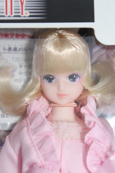 【最大級】カレンダーガール 日本文化史 ９月 フローラ ゴシック＆ロリータ ロリ ジェニーフレンド 人形